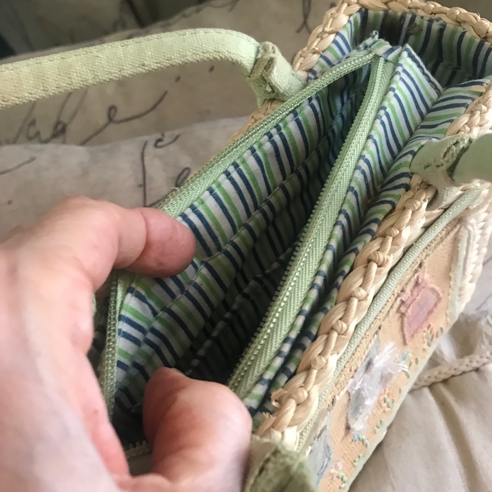 EMBELLISHED GIRLS SUMMER PURSE - Picture 4 of 4